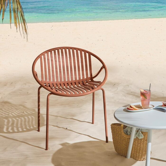Fauteuil empilable MALAGA pour terrasse de restaurant